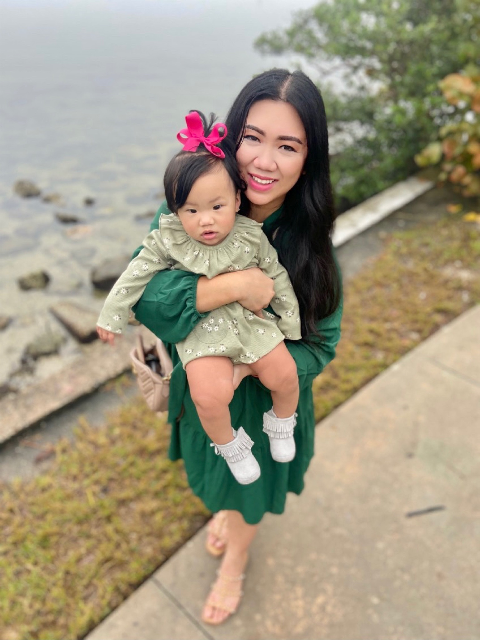 Green for good things this new year!💚

#LTKSeasonal #LTKfamily #LTKkids