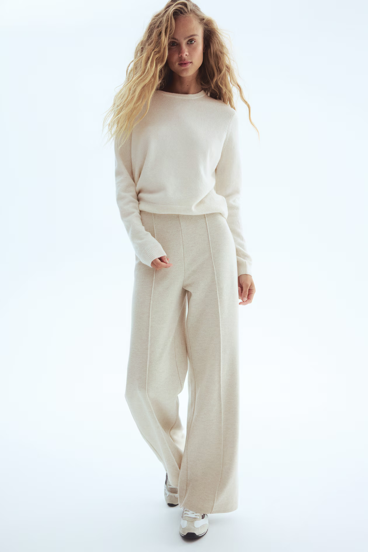Fine-knit trousers | H&M (UK, MY, IN, SG, PH, TW, HK)