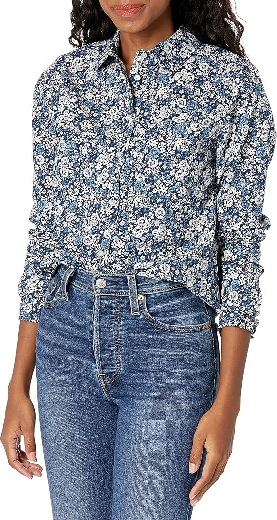 Amazon Essentials Women's Classic-Fit Long-Sleeve Button-Down Poplin Shirt | Amazon (US)