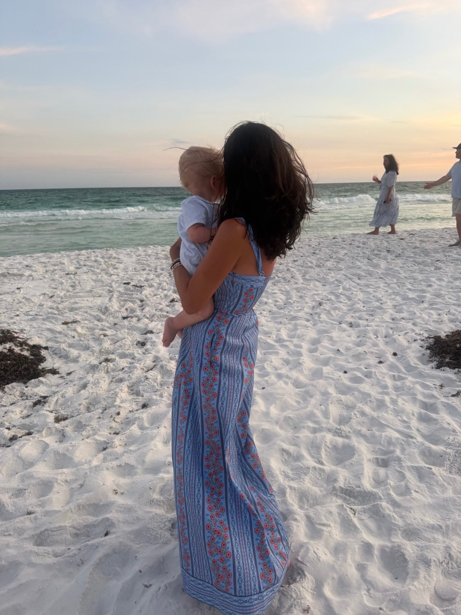 LOVE this @hillhousehome dress for family beach pics!

#LTKgrwm #LTKmomlife #LTKTravel
