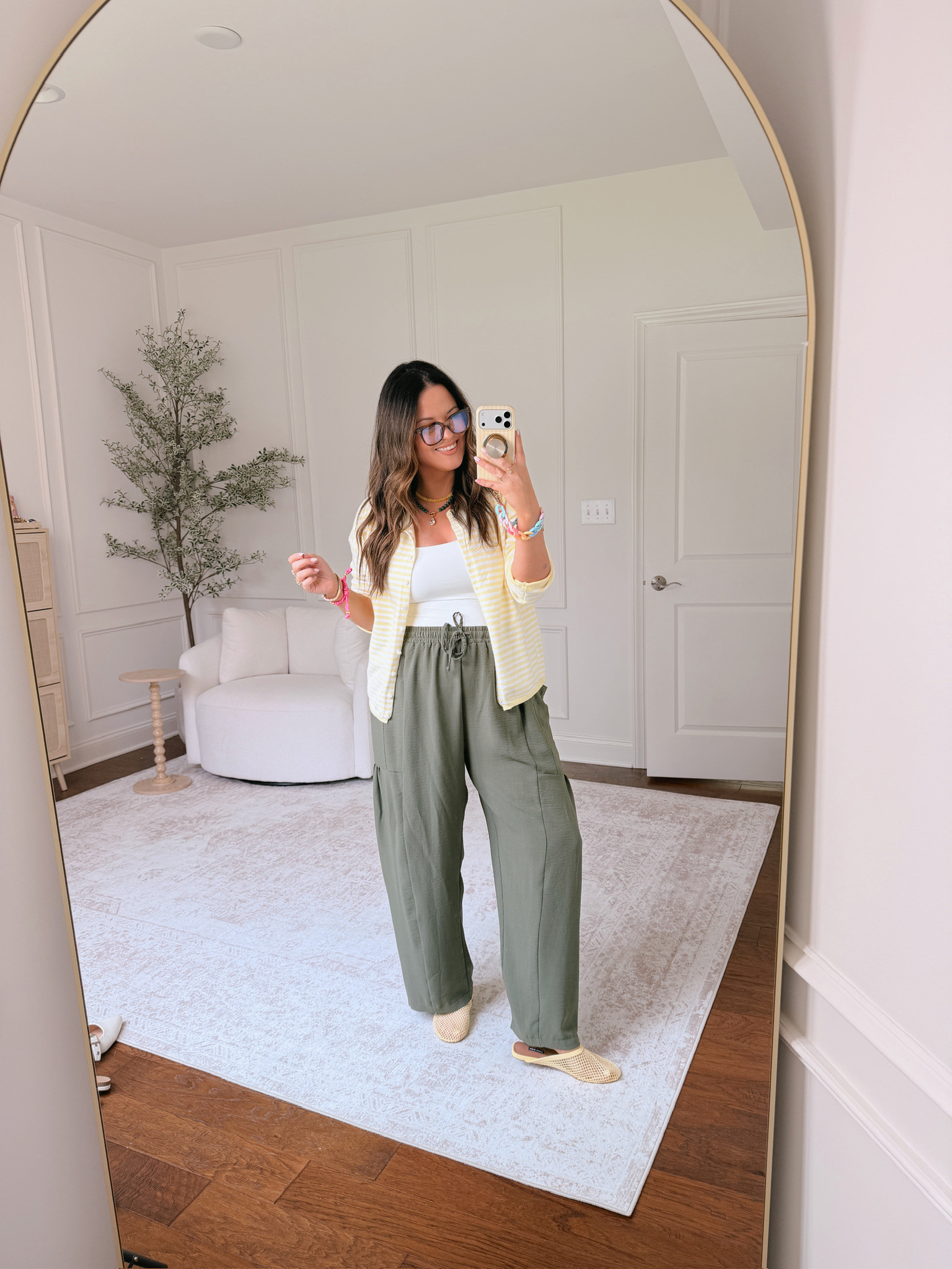 wearing an XL in the bottoms and L in the tops 

 #LTKSeasonal #LTKMidsize