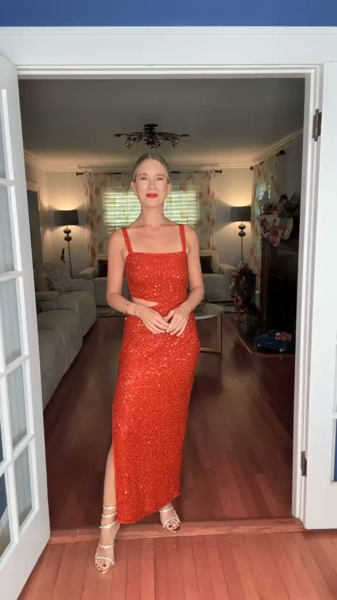 Today we said yes to shimmer, yes to drama, yes to stepping into a room like you meant to be there ✨

Loved styling the @cupshe Party Collection live with you.

Shop using code “PARTY” — let’s make an entrance 💋#ad #cupshe #cupshecrew #cupsheconfidence #liveshopping #fashionfriday #roseandgreyfashion #fashionbff #holidaystyle #holidayfashion #partydresses #partytime #partydress