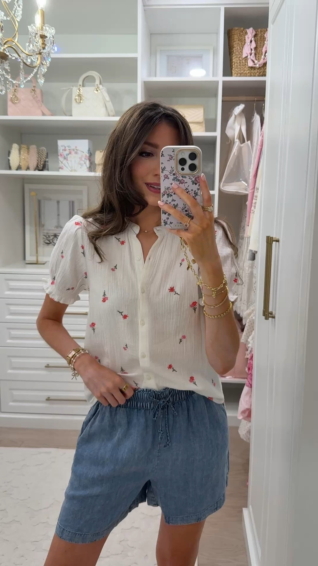 Easy summer outfit you’ll wear on repeat ☀️ This 100% cotton top is lightweight, breathable, and perfect for staying cool during the warmer months. Paired with these Tencel pull-on denim shorts that are incredibly comfortable and have that effortless denim look without feeling stiff or restrictive.

Finished the look with my Rothy’s flats for a polished yet casual outfit that’s perfect for everyday wear, errands, lunch dates, travel days, and summer outings. Linking everything plus more summer wardrobe essentials, casual outfits, comfortable shoes, denim shorts, and warm-weather favorites. 🤍

#LTKStyleTip #LTKSummer #SummerOutfit #CasualStyle #DenimShorts #TencelShorts #CottonTop #Rothys #EverydayStyle #SummerFashion #VacationStyle #CapsuleWardrobe #NordstromSale @rothys

#LTKSaleAlert #LTKSeasonal #LTKootd