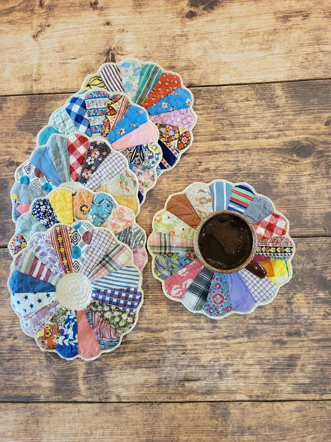 Vintage Quilted Hot Pads: Dresden Plate hot pads, vintage quilts, repurposed quilt | Etsy (US)