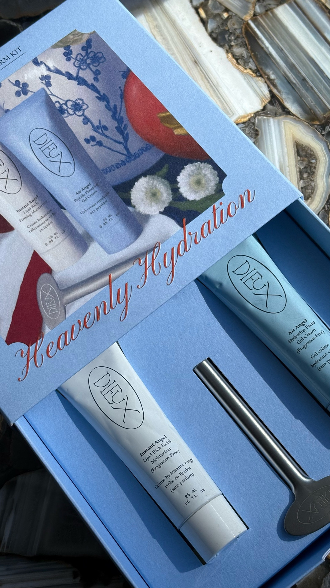 the perfect skincare gift set from @dieuxskin 🤍🩵

don’t let your nice list have dry skin this season - pick up the Heavenly Hydration Set from Dieux for a plump, hydrated, peptide-powered skin barrier 

#skincare #dieuxskin #giftset #giftguide