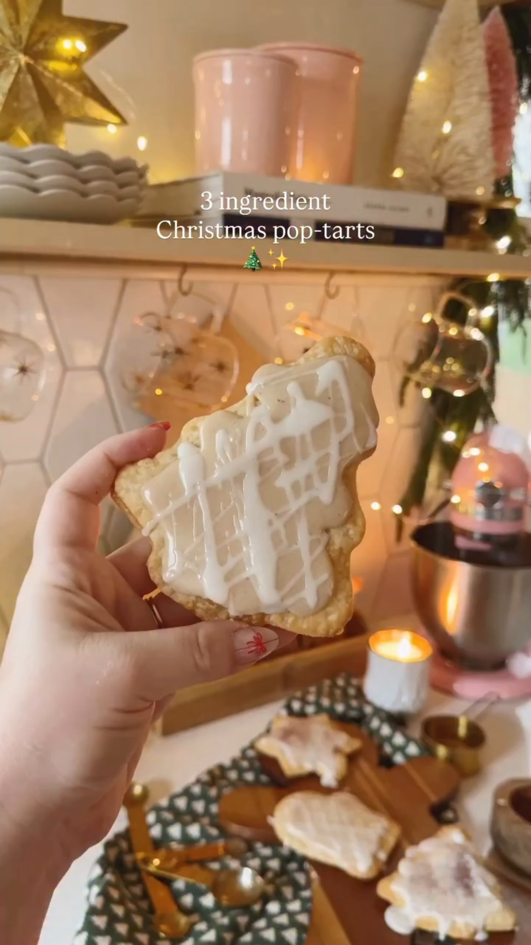 Comment “shop” for the molds! These homemade pop-tarts are soooo good! 

Instructions:

Cut refrigerated pie crust with cookie cutters. Fill one side with jam, brown sugar & cinnamon, pie filling. Place the top on and pinch the sides to seal. Bake according to pie crust packaging. 

#easyrecipe #christmasrecipes #holidayrecipes #easydessert #christmasmorning #poptarts #easyrecipesathome