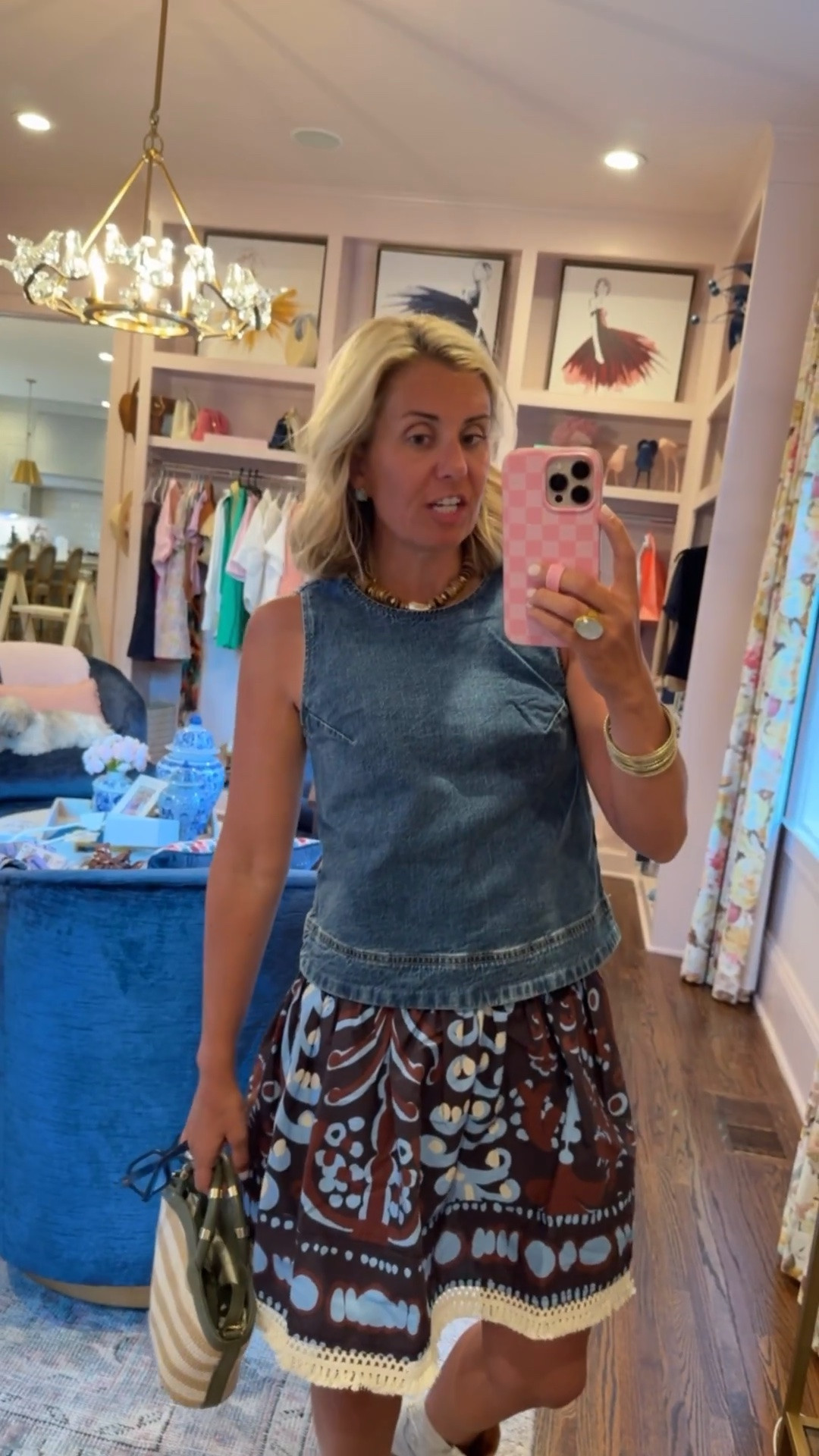 CMA fest, country concert, or just a day that ends in “y”!!!

Xs top
8 boots
S skirt

 *Use my code Catherine20 at A+B
 *Use code Mixandmatchmadness at Loopy




#LTKmomlife #LTKootd #LTKdayinmylife