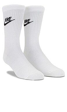 Nike NK 3 Pack NSW Everyday Essential Crew Socks in White from Revolve.com | Revolve Clothing (Global)