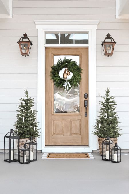 These 4.5ft Christmas trees are perfect for your front porch and are on sale now!

Christmas front porch, holiday porch, pre lit Christmas wreath, lanterns

#LTKHoliday #LTKsalealert #LTKhome