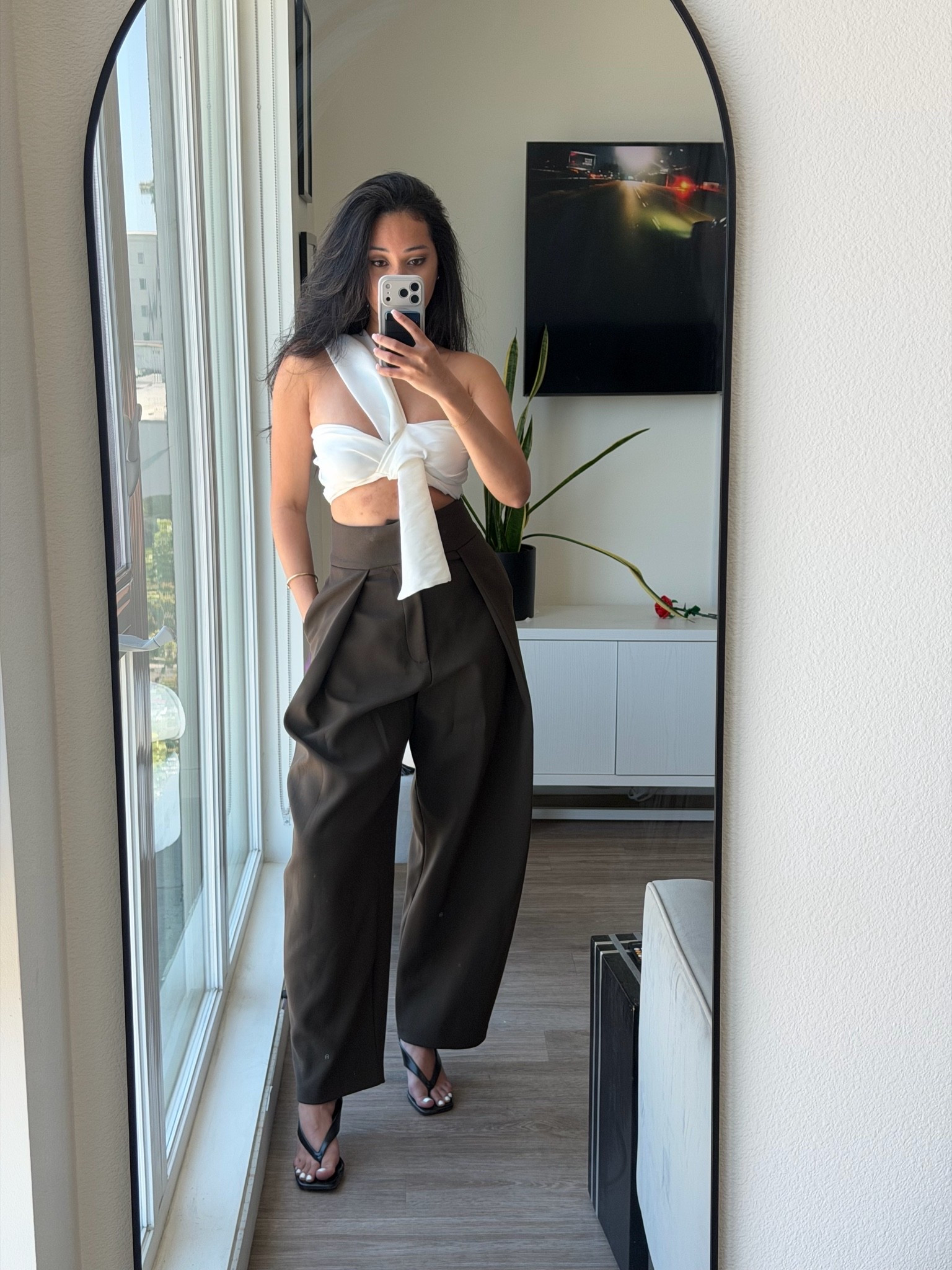 Girls’ outing ✨🍸 Exploring the city w my bestie in this Zara outfit (unable to tag 🥲) but heels are from Amazon! Comfy + chic xx

#LTKdayinmylife #LTKootd #LTKgrwm