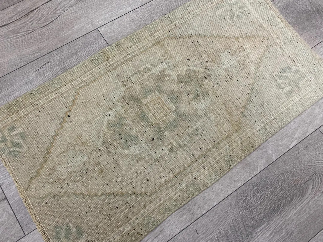 1.5x2.8 Ft, Pastel Rug, Turkish Neutral Rug, Vintage Rug, Small Rug, Doormat, Bath Rug, Antique R... | Etsy (US)