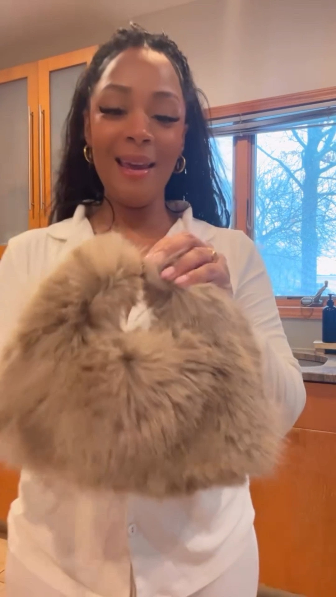 This Amazon bag ! The quality is 10/10 is a super trending piece this winter 

#LTKFindsUnder100 #LTKFindsUnder50