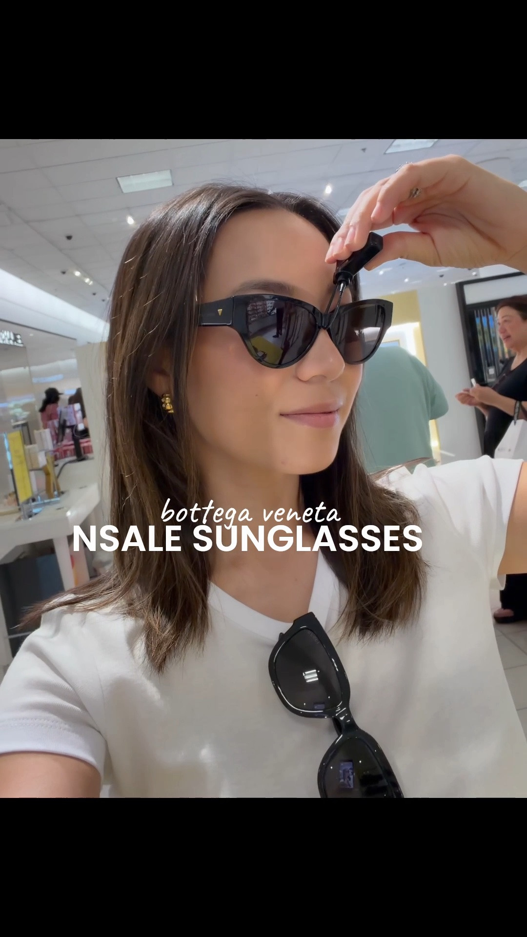 My favorite sunglass finds for an oval/round face! I stick mostly with cat eye and 54/55mm lens 

The Gucci ones linked ended up being my best find for my face & nose bridge