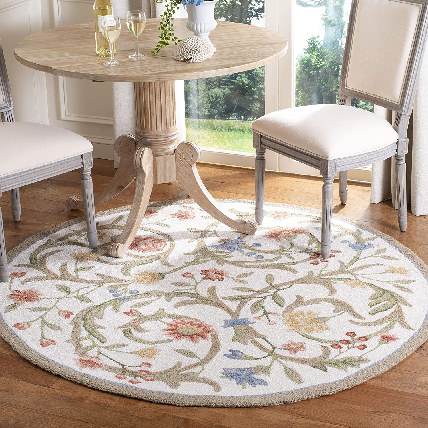 SAFAVIEH Chelsea Collection 8' x 8' Round Ivory HK248A Hand-Hooked French Country Wool Area Rug | Amazon (US)