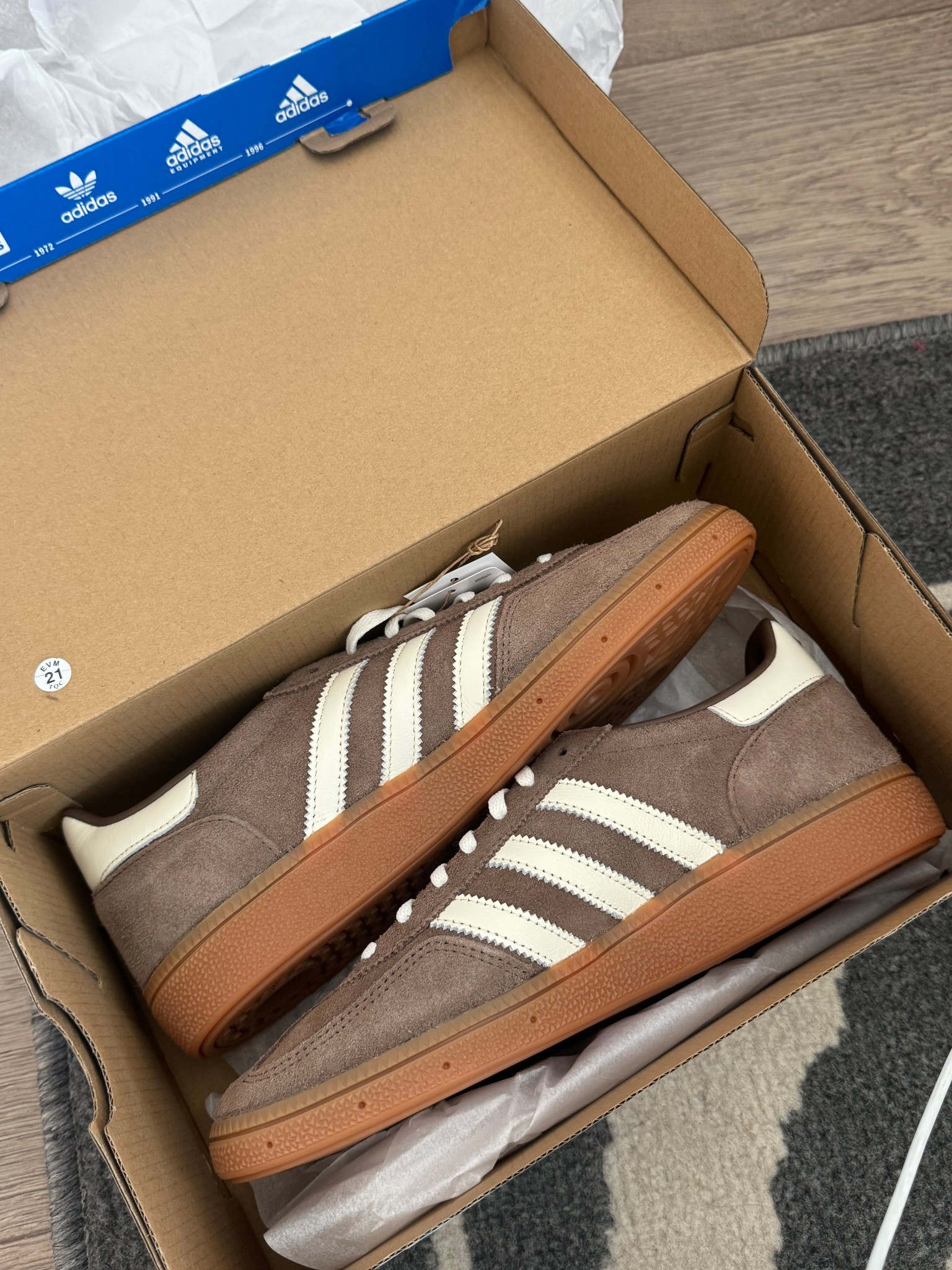 new fall sneakers! 

#LTKSeasonal #LTKShoeCrush #LTKStyleTip