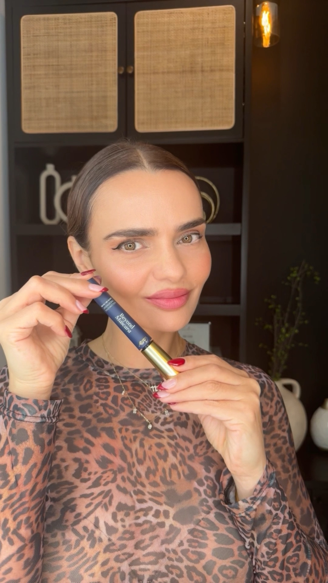 I found the best volumizing mascara from @citybeautyofficial! Not only does it make my lashes look amazing with rich black color, but it also promotes growth with biotin and keratin. Plus, it removes easily without damage!

Their plumping lip gloss is a must too—infused with hyaluronic acid, jojoba oil, and ylang ylang for soft, hydrated lips. These three shades are my daily favorites! 💄

#LTKBeauty #LTKVideo #LTKStyleTip