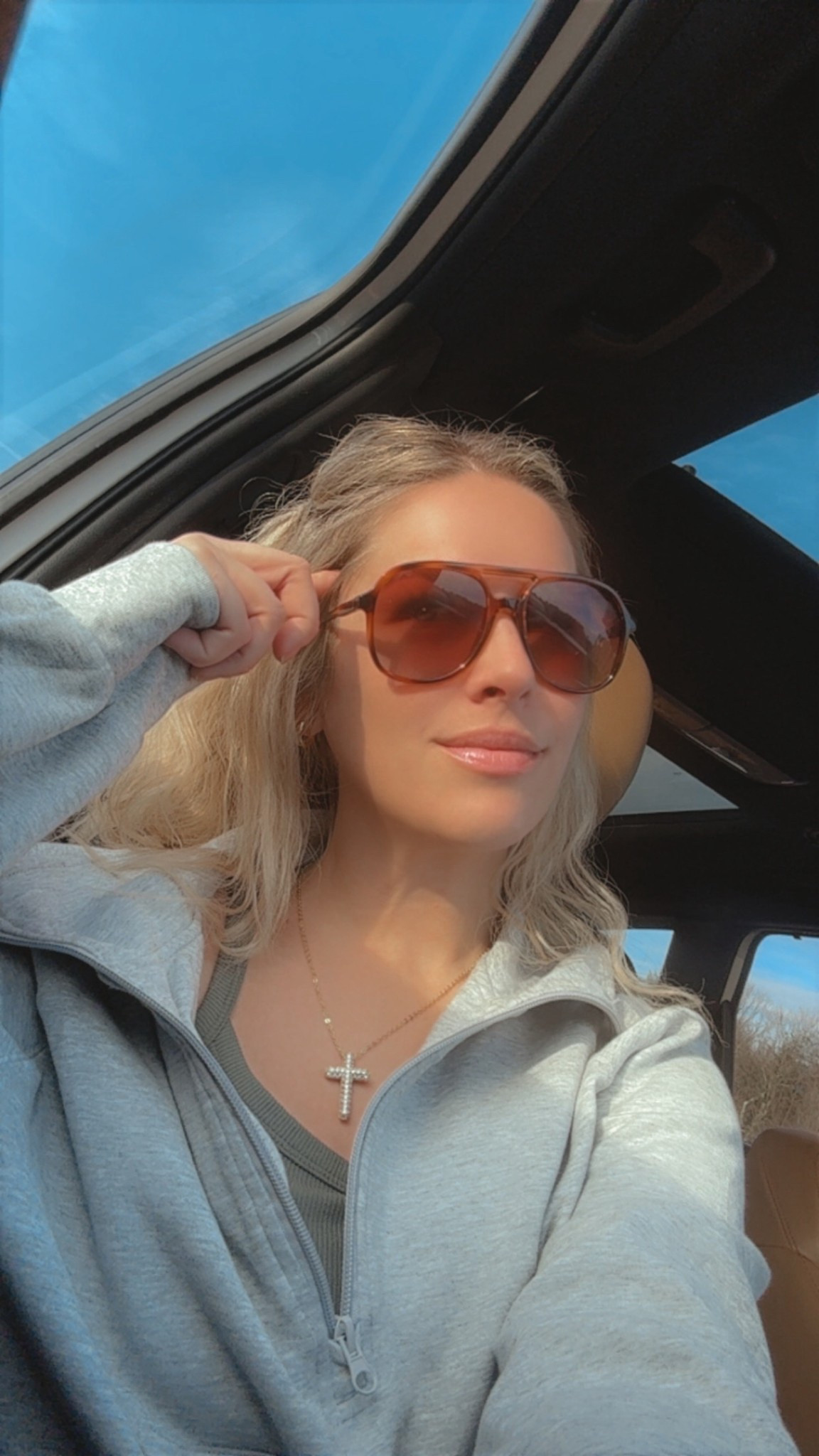 Accessories can make a look! Pick up line look of the day!

#LTKootd #LTKGiftGuide #LTKmomlife