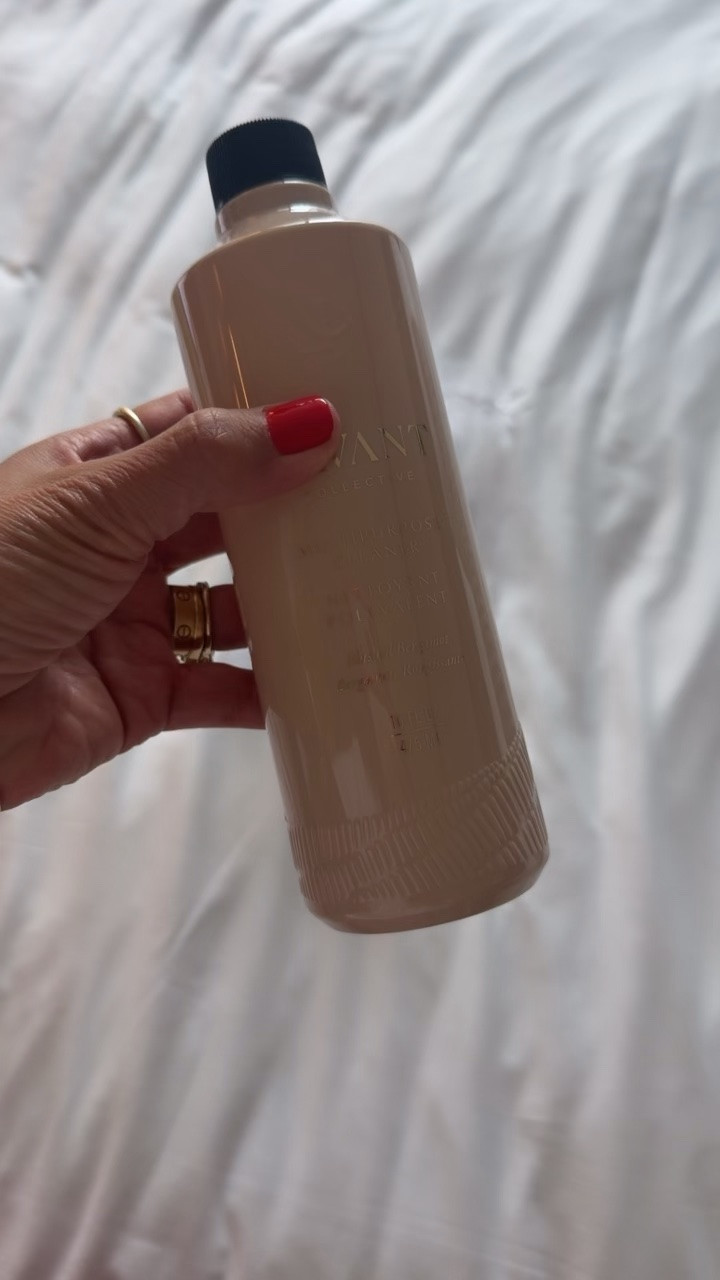 Luxury plant based all purpose cleaner that cuts grease and grime. Refillable, cruelty free, lid and pet safe.

#LTKHome #LTKSaleAlert