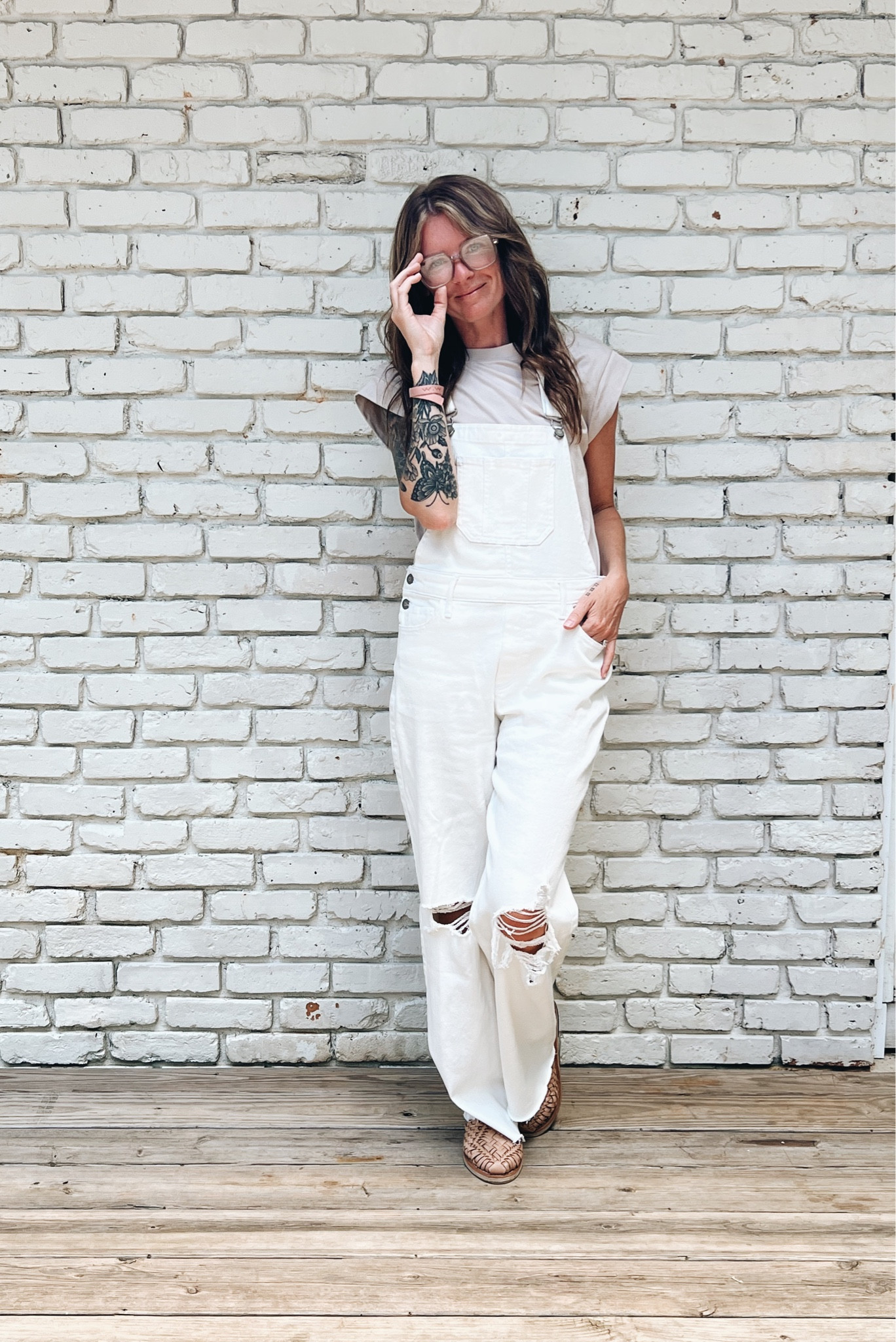 Just hangin’ around 🤍 #churchstyle #churchootd #church #churchoutfit 

#LTKFindsUnder50 #LTKStyleTip #LTKFamily