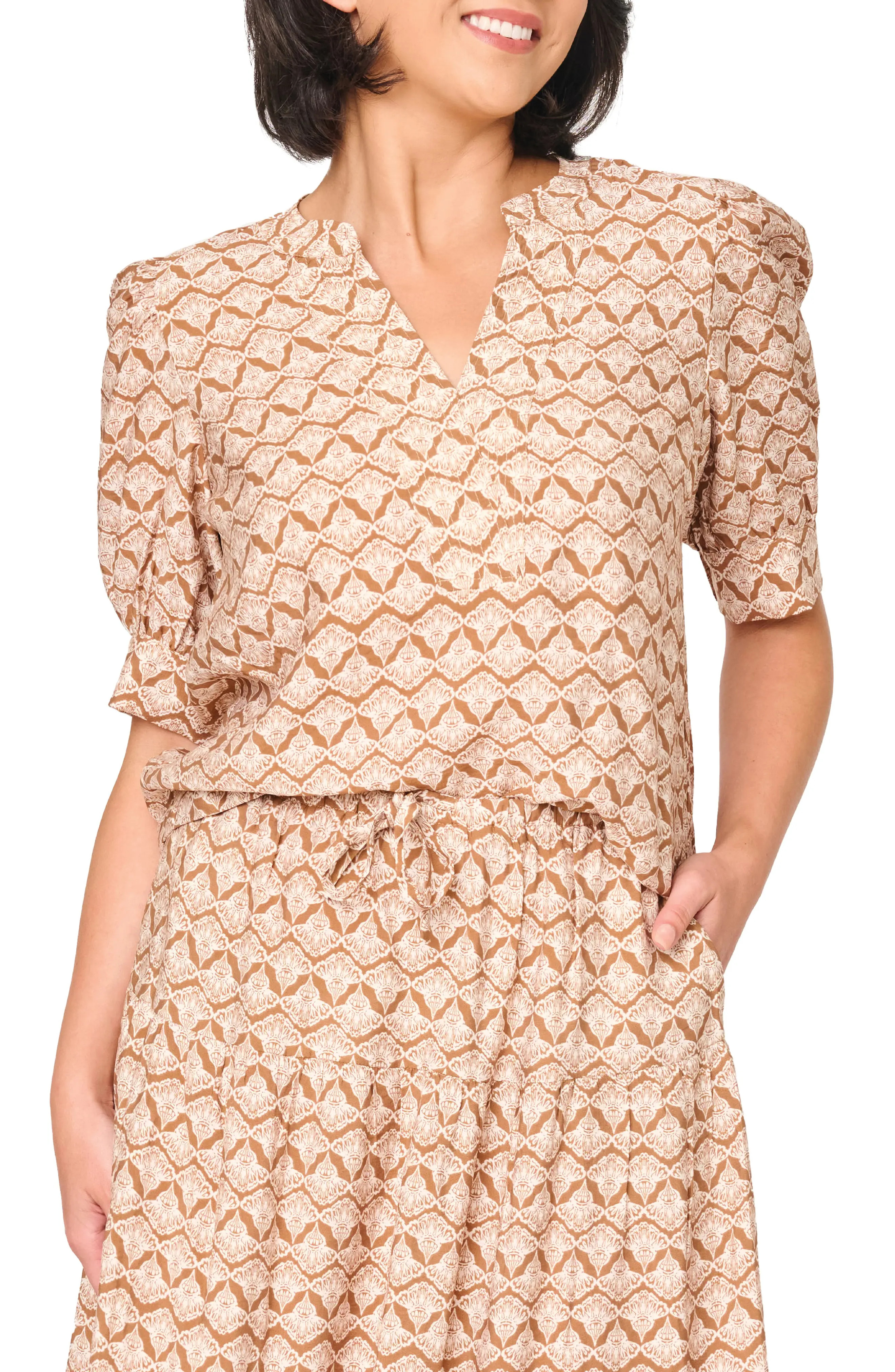 GIBSONLOOK Notch Neck Pullover Top (Women) | Nordstrom | Nordstrom