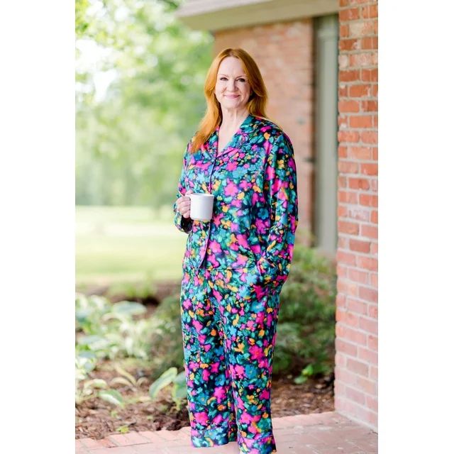 The Pioneer Woman Satin Notch Collar Top and Cropped Pants Pajama Set, Women’s, 2-Piece | Walmart (US)