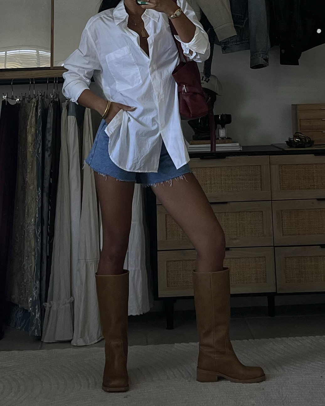 THE BOOTS!!!

#LTKSeasonal #LTKStyleTip #LTKFestival