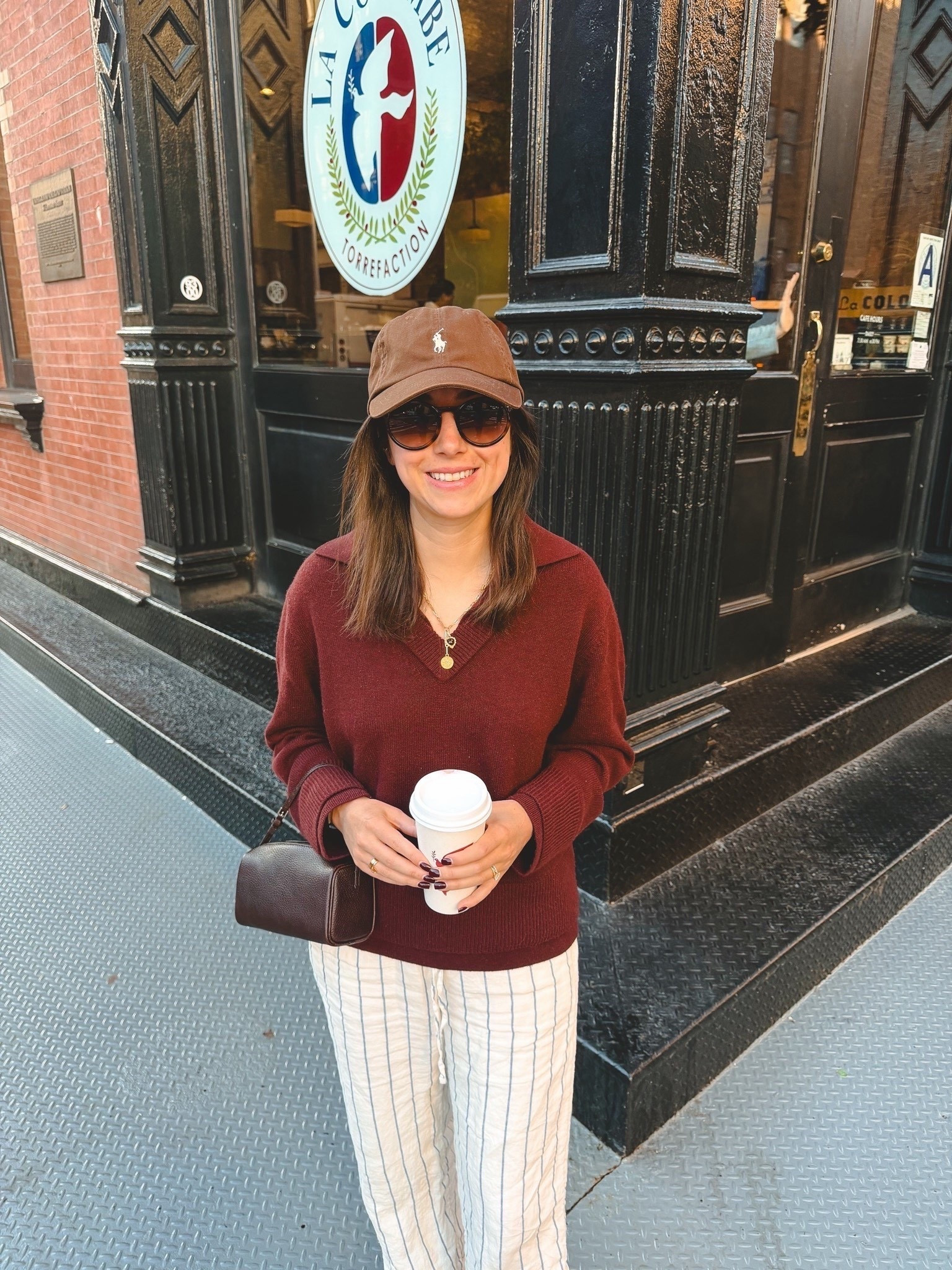 This burgundy sweater is the perfect fall color!!




#LTKSeasonal #LTKFindsUnder100 #LTKootd