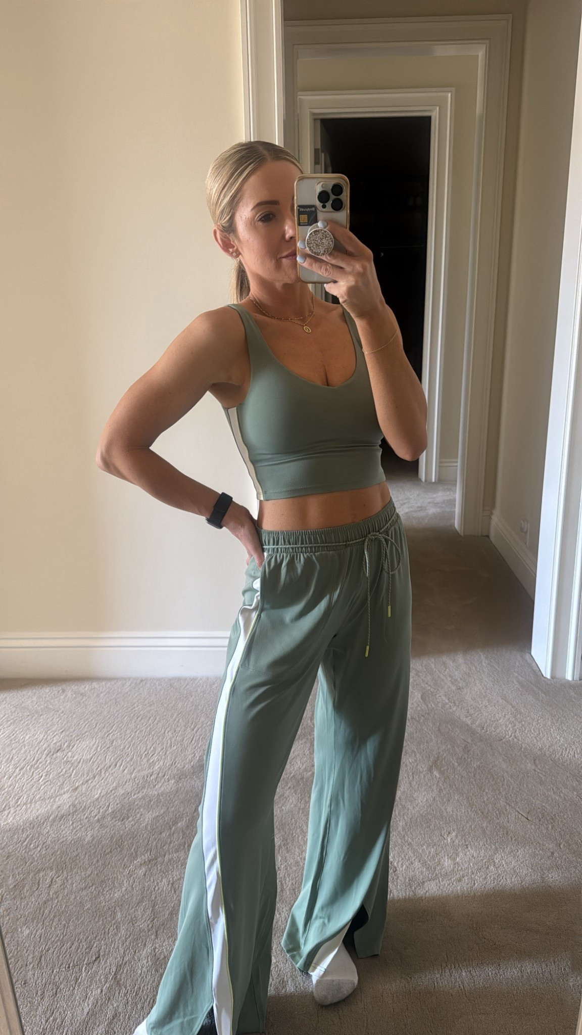 Loving this set! Fabric is soft and lightweight. Perfect for lounging but so much prettier! 💚🤍

#LTKSaleAlert #LTKxAerie #LTKootd