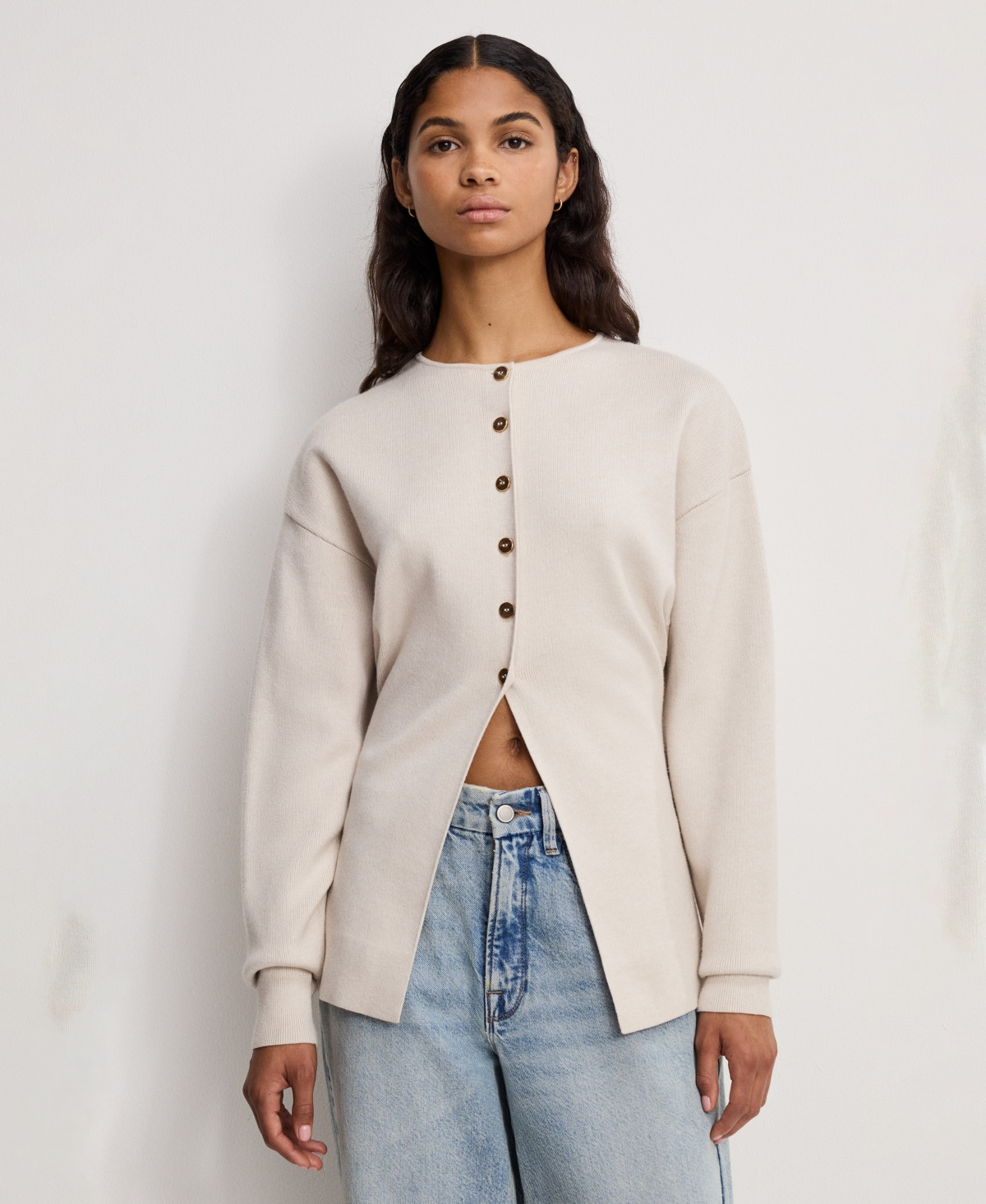 Good American Women's Crewneck Long-Sleeve Cardigan Sweater - Light Taupe | Macy's