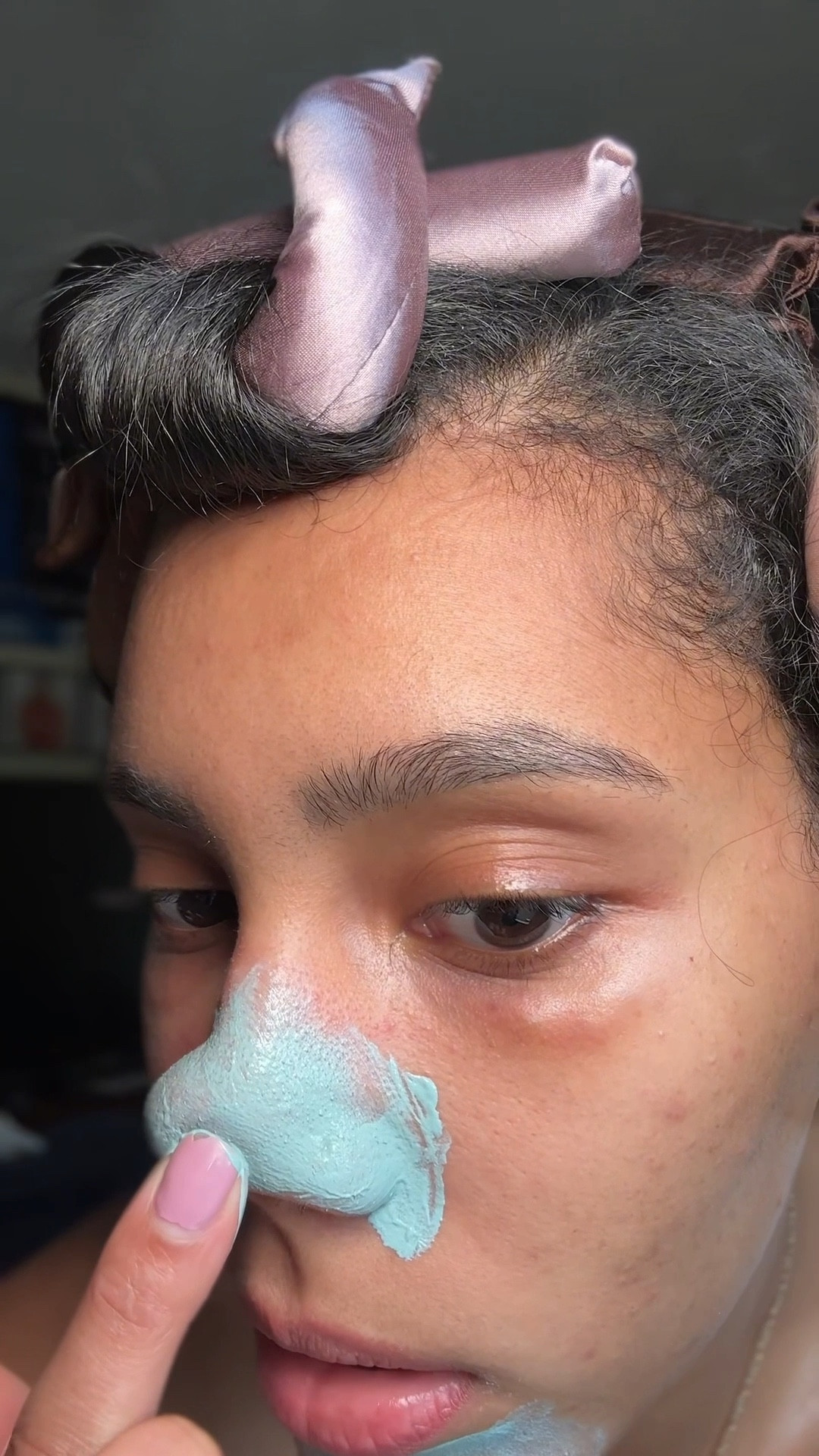 Cleaning the gunk in my nose was so satisfying 

#LTKBeauty #LTKselfcare #LTKgrwm