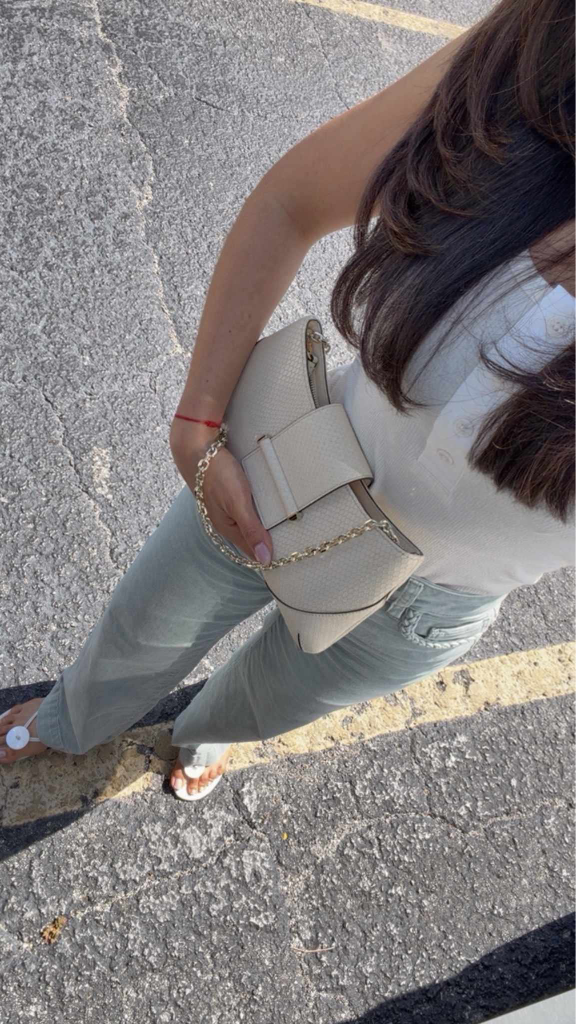 Took her with me today 💛
Also @iamcardib has her own picks on @Fashionphile  and there are sooo many good finds 

#fashionphilepartner #fashionphilefinds #fashionphile