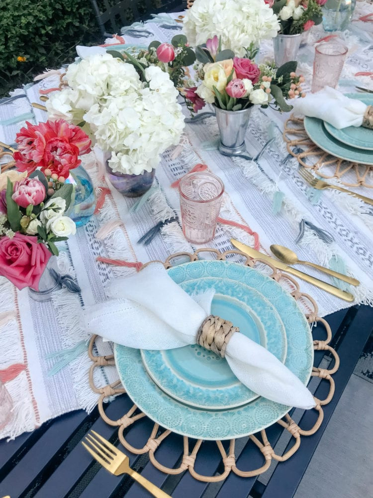 Your everyday table—but make it elevated 🌸
Shop this layered Anthropologie-style tablescape for your next summer dinner party!
#ltkhome #hostingtips #summerdecor #tablescapestyling #outdoorliving #bohostyle #homewithhollyj #shophollyjhome 

 #LTKfoodie #LTKSeasonal #LTKHome