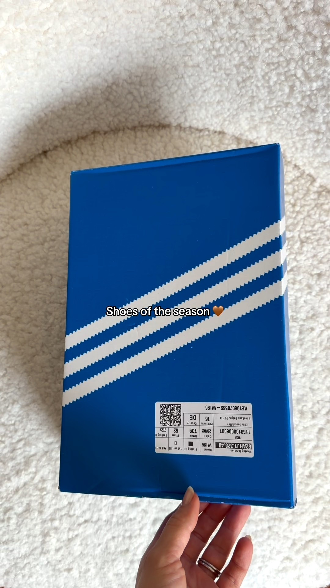 Suede brown Adidas Spezial 

#LTKeurope #LTKshoes #LTKspring