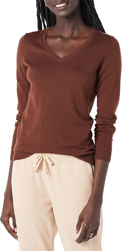 Amazon Essentials Women's Regular-Fit Lightweight Long-Sleeve V-Neck Sweater (Available in Plus S... | Amazon (US)