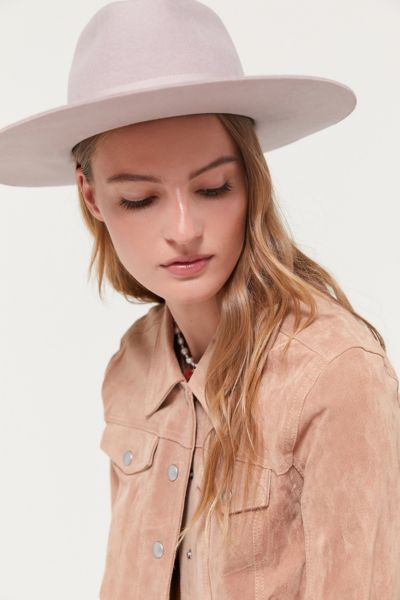 UO Flat Brim Felt Fedora Hat - Beige at Urban Outfitters | Urban Outfitters (US and RoW)