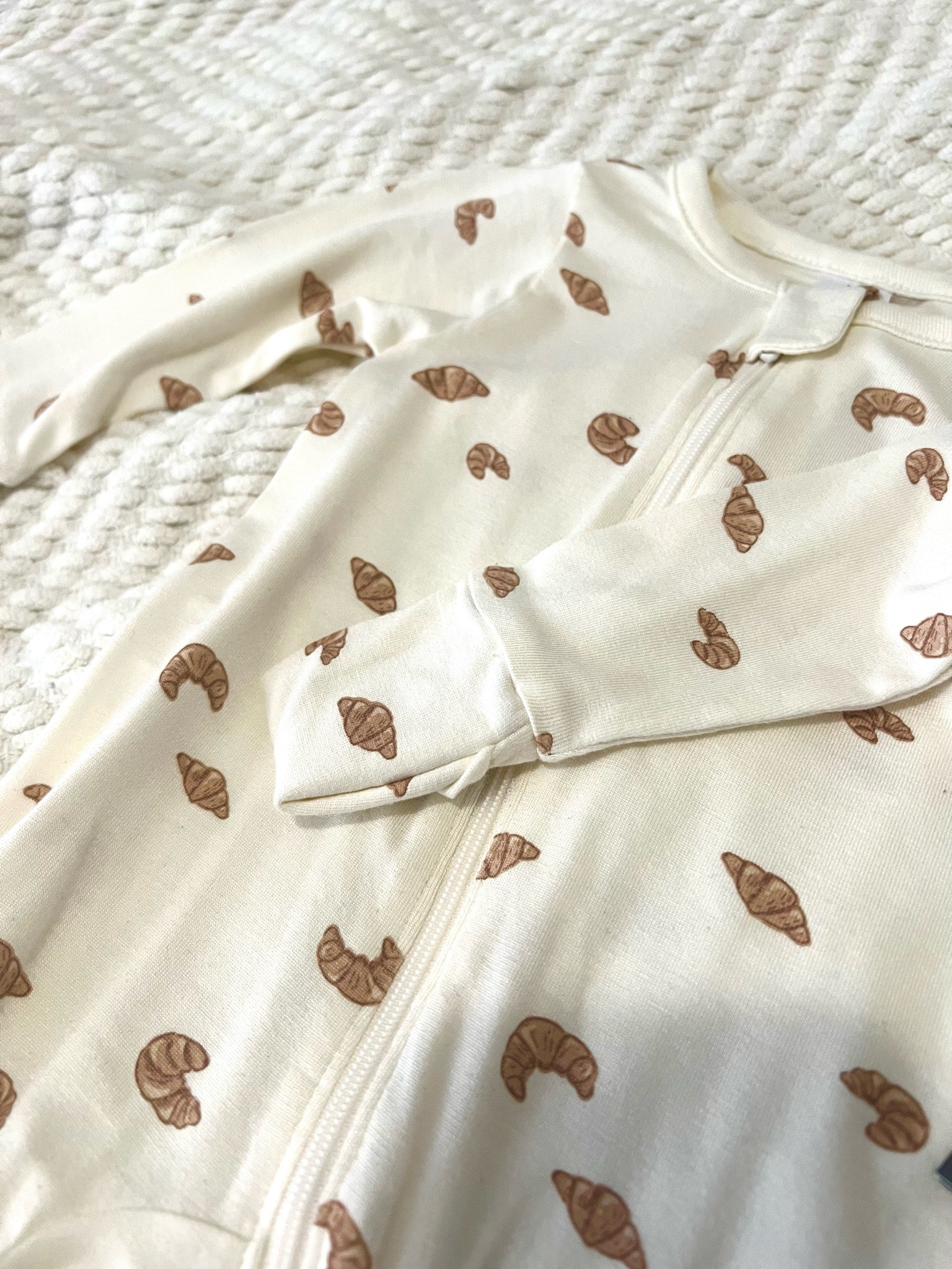 The cutest croissant pajamas from Walmart! $10 🥐 

#LTKbaby #LTKbump