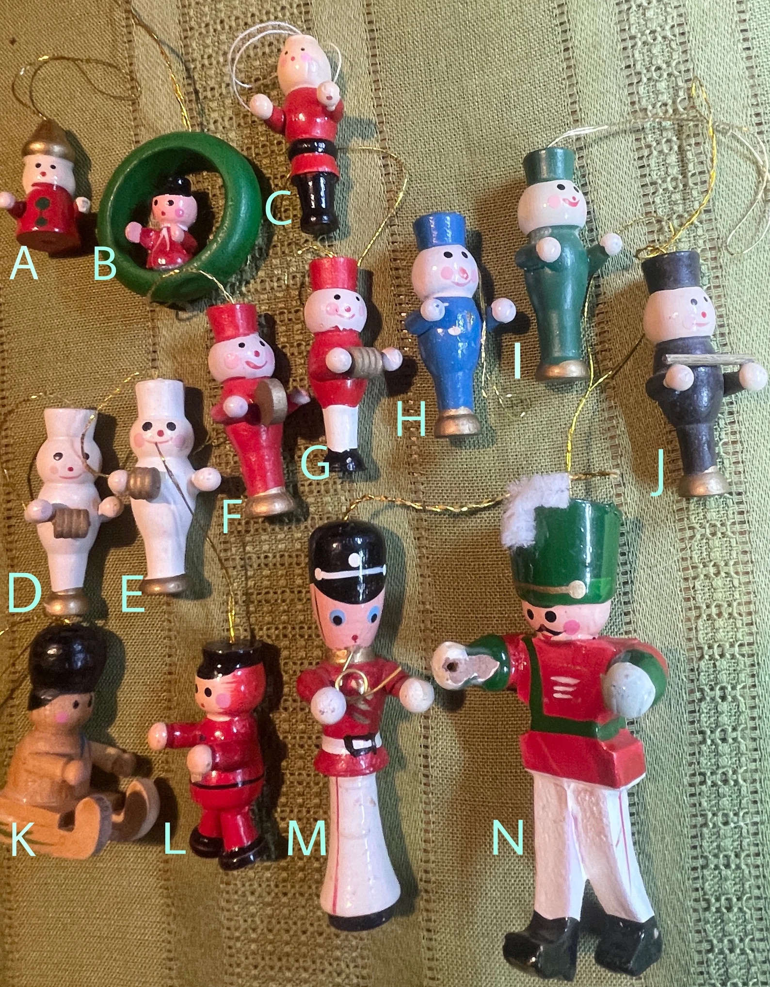 Little Vintage Wooden Christmas Ornaments. - Etsy | Etsy (US)