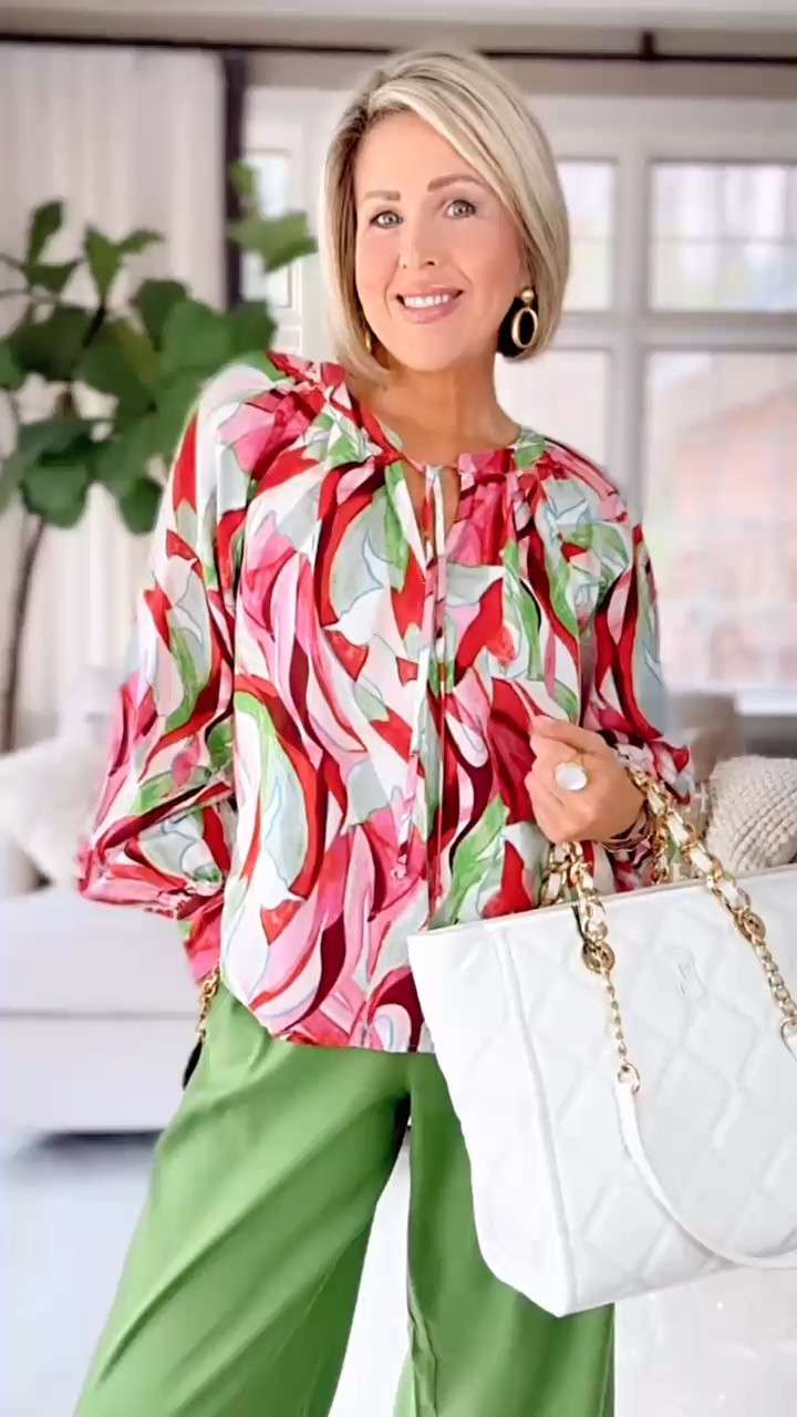 From 4/22-5/3 take advantage of @Macys Family & Friends sale with 30% off top brands plus an extra 15% off for Beauty Plus members earning Star Money. A great time to refresh your wardrobe and beauty routine. *Exclusions apply* 

 #macyspartner 

#LTKgrwm #LTKOver40 #LTKSaleAlert