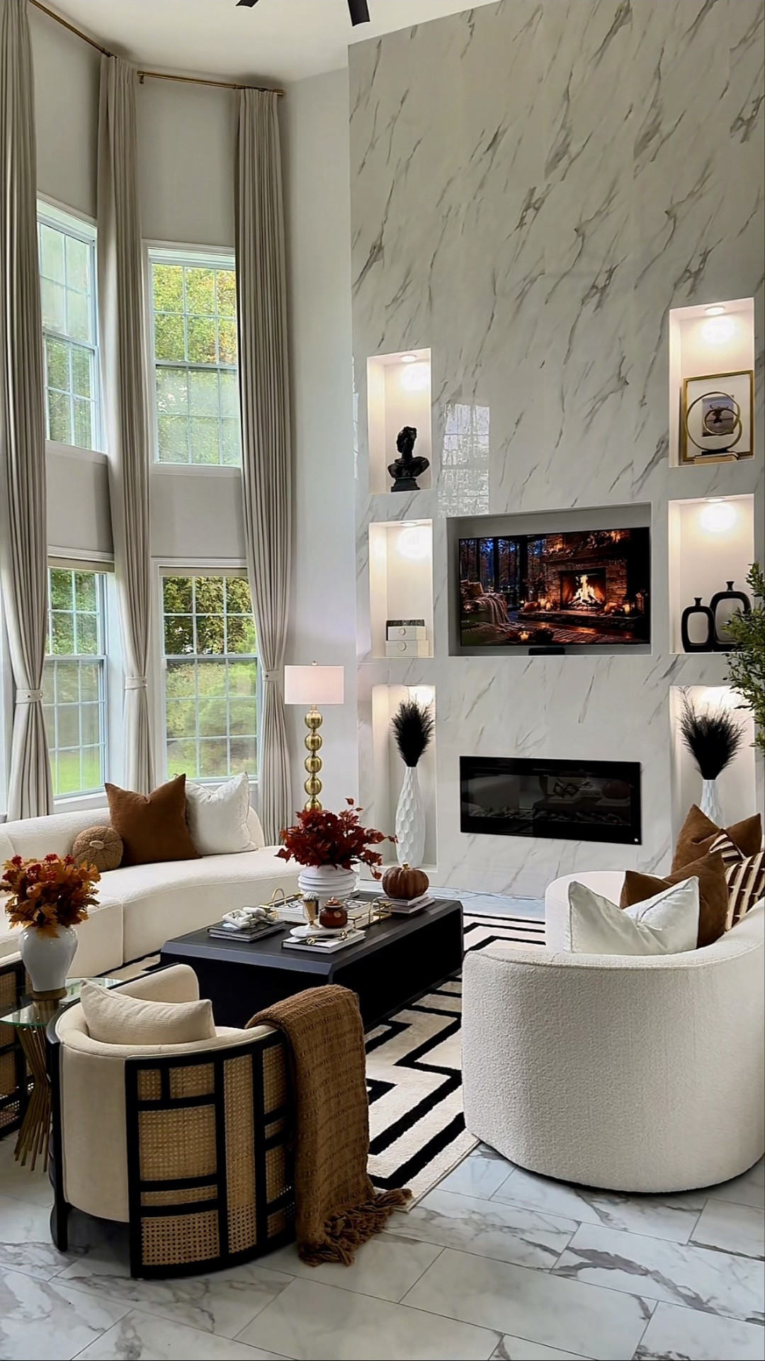 If you love effortless transformations, this is the page for you ❤️

2yrs later, I still cannot believe how much we've transformed our dream home 🏡 
From old and dingy spaces to modern and elevated home, I can't be happier with the results so far. 
More transformations on the way especially our Master bathroom 🙌
#homereno #elevatedspaces #interiordecor #homedecorating #livingroomdecor