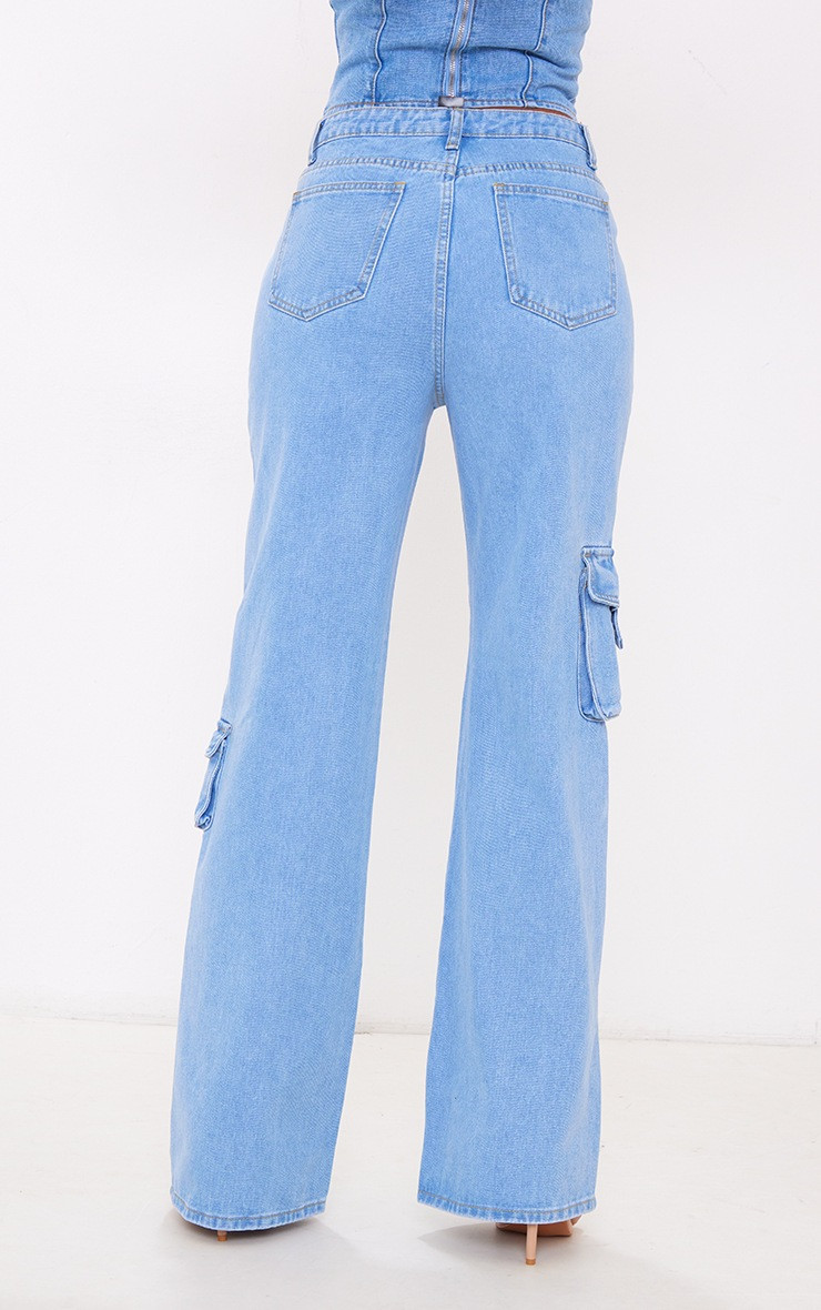 Tall Light Blue Wash Cargo Jeans | PrettyLittleThing UK