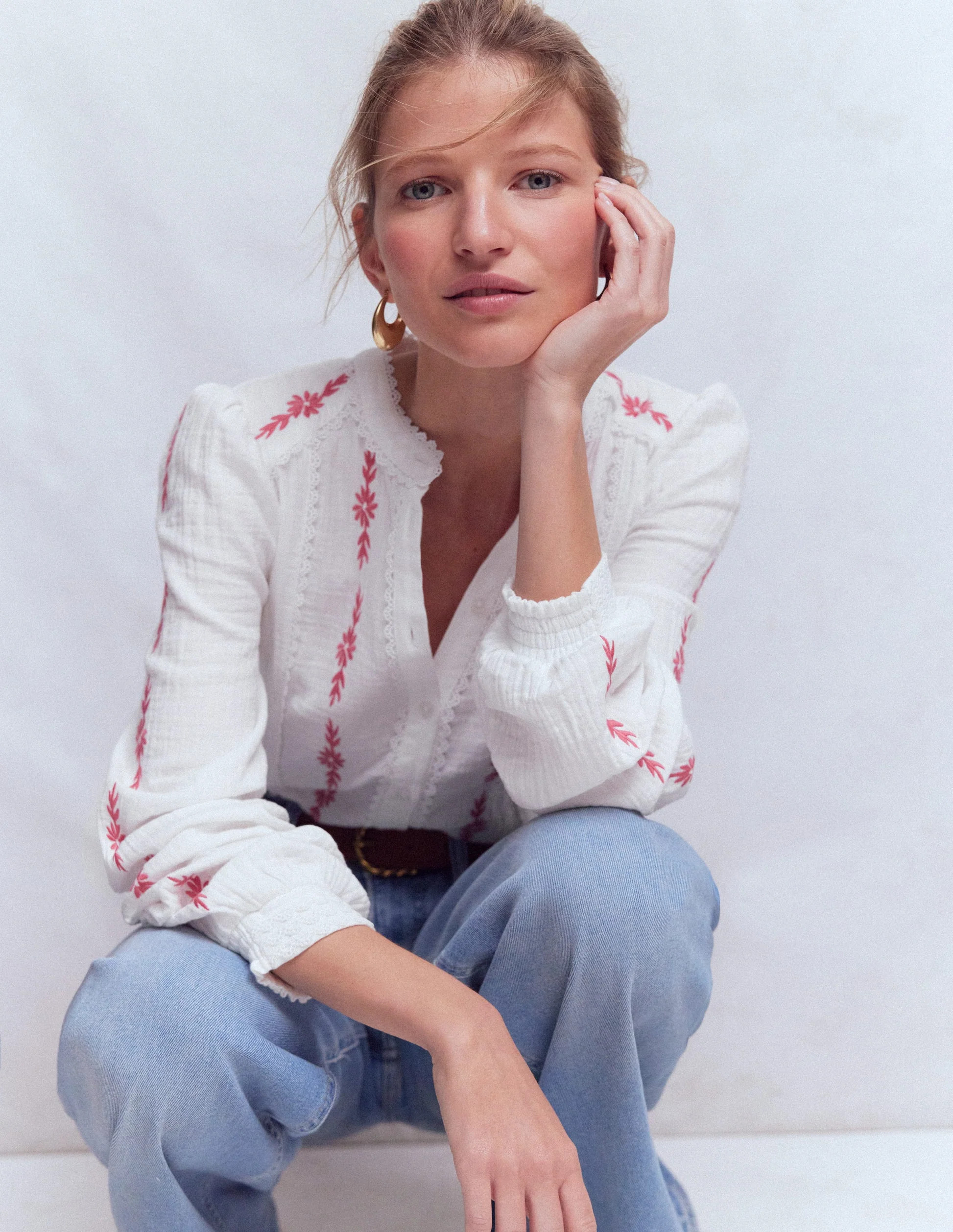 Rhea Trim Doublecloth Top-White Cherry Blush Floral | Boden (US)