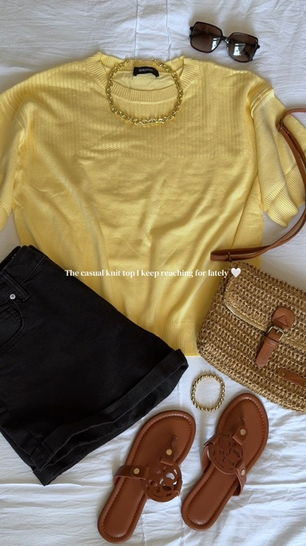 This oversized half sleeve knit top is lightweight, comfy, and perfect for effortless everyday outfits, casual styling, and transitional weather looks. 

#KnitTop #CasualStyle #OversizedTop #EverydayOutfit #FashionFinds

#LTKgrwm #LTKmomlife #LTKootd