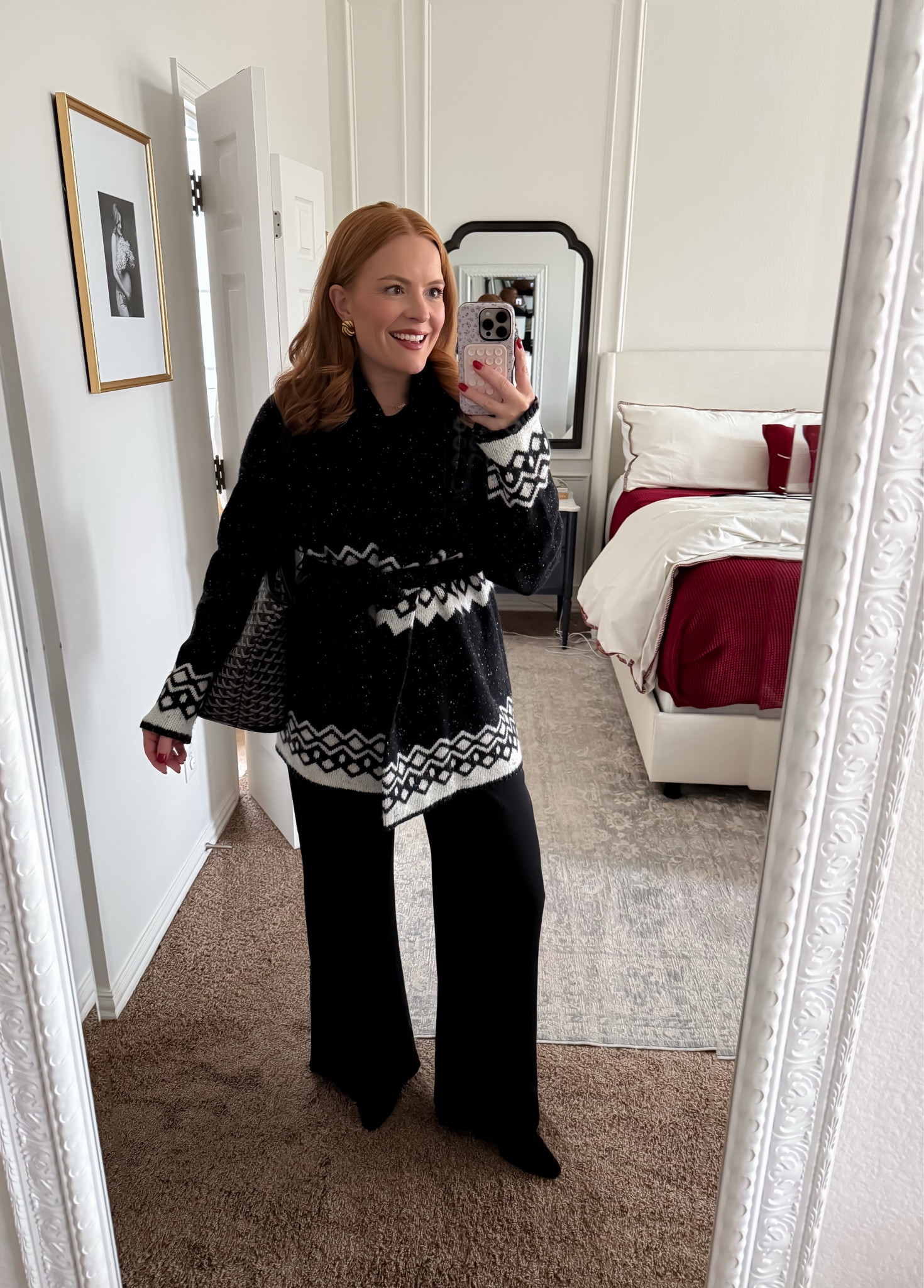 Comfortable work outfit featuring a cozy sweater and wide-leg black pants. An easy, all-day office look that balances comfort and structure—ideal for long workdays or hybrid office schedules.

#LTKWorkwear #LTKootd #LTKmomlife