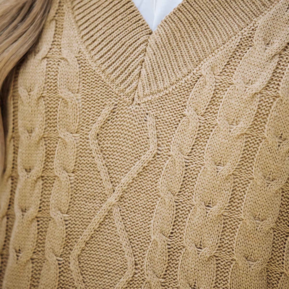 Women's Cable Knit V Neck Sweater Vest - Cupshe | Target