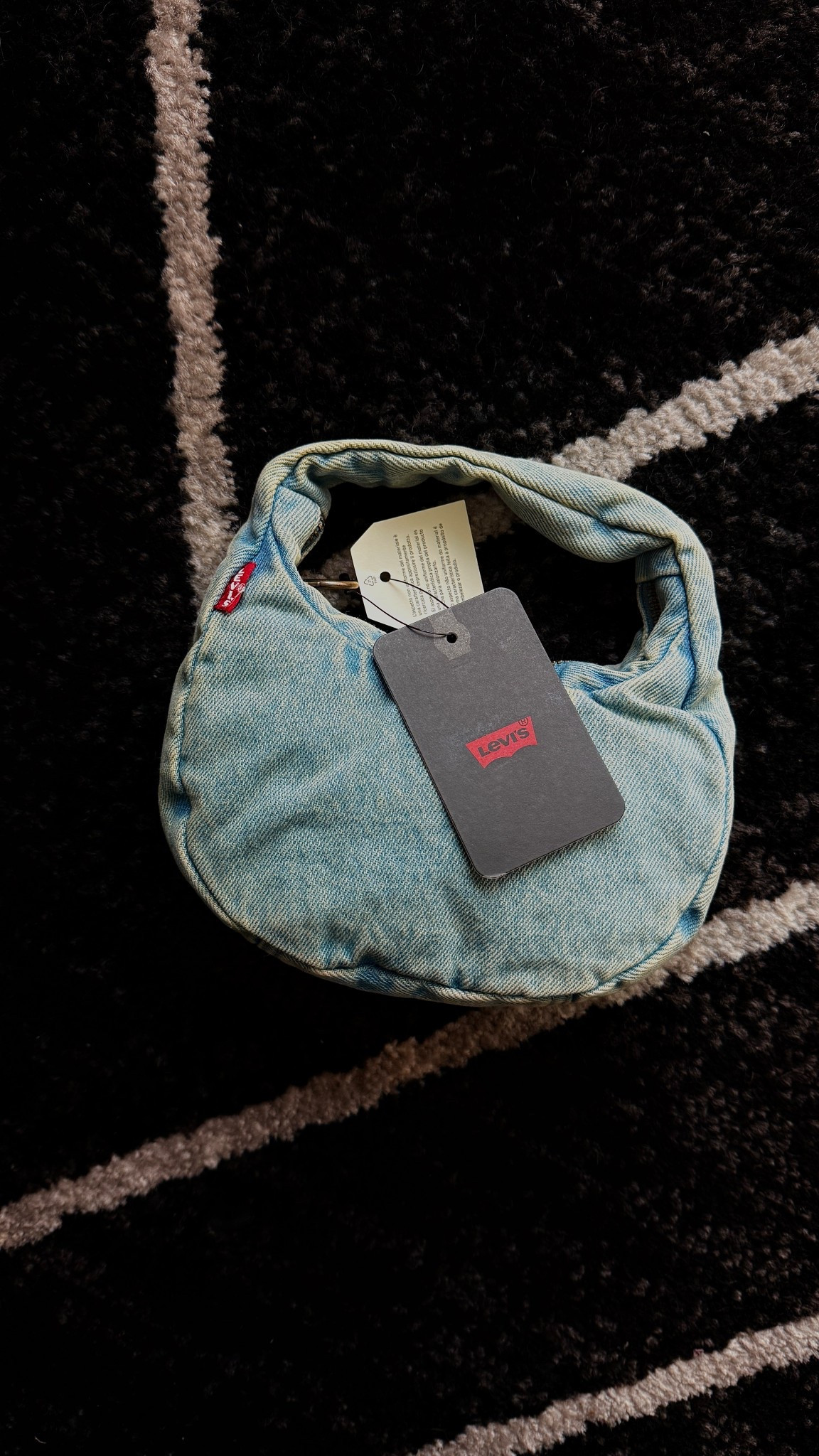 She’s so tiny and so cute! 

#LTKOver40 #LTKItBag #LTKMidsize