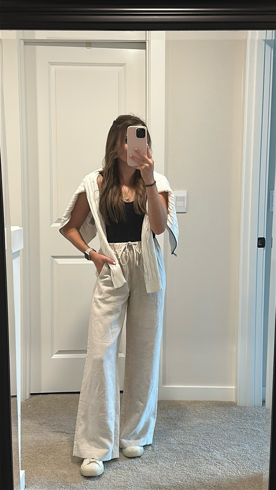 casual date night outfit 🤍

#LTKootd #LTKdayinmylife #LTKSeasonal