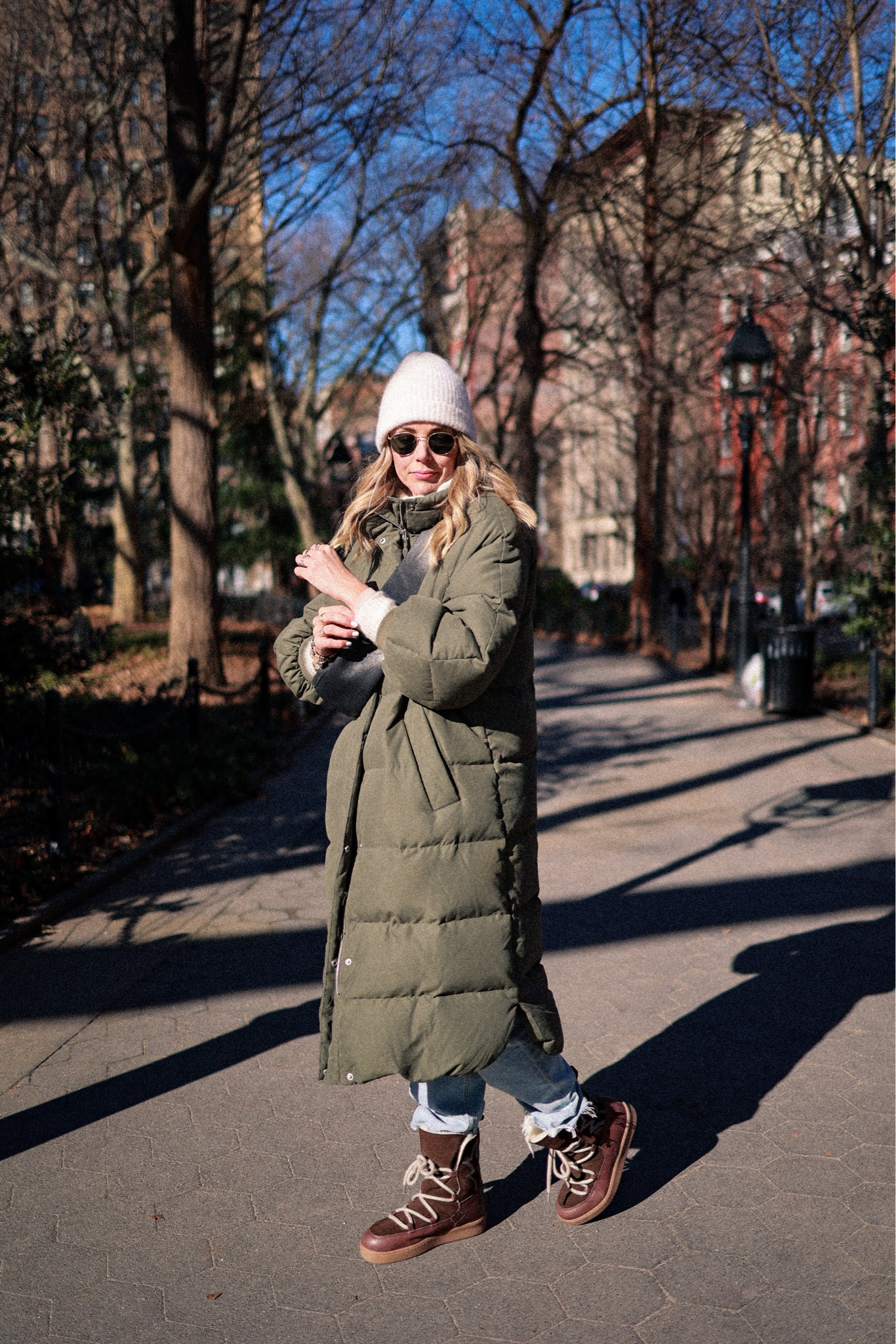 NYC outfit of the day 
Winter outfit 
Snow boots 
Beanie 
Quilted coat

#LTKshoecrush #LTKstyletip #LTKeurope
