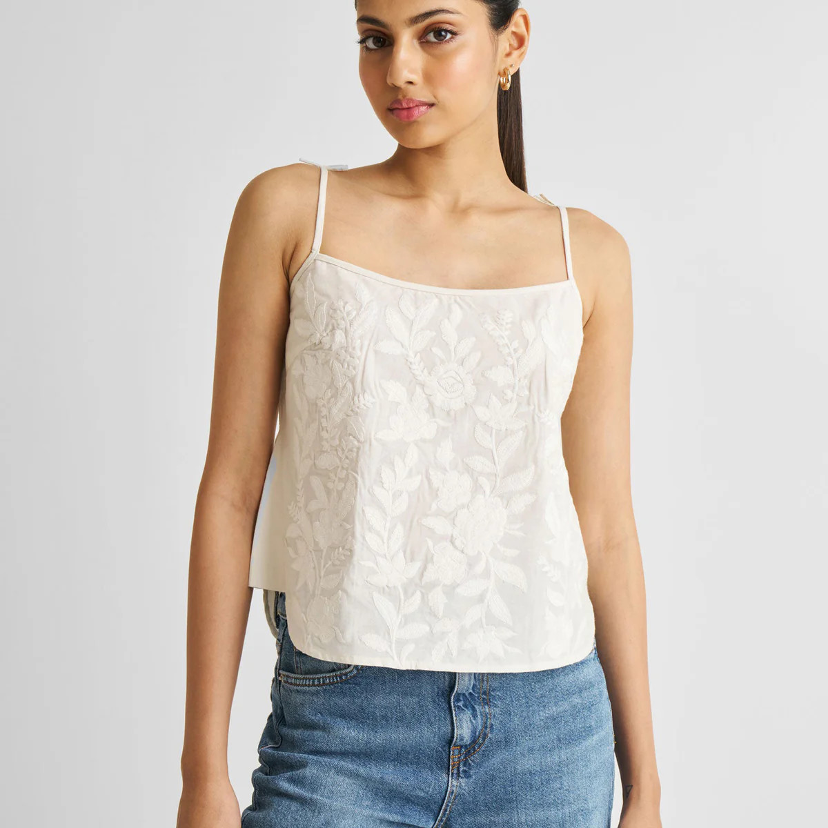Embroidered Camisole Top in White | Reistor