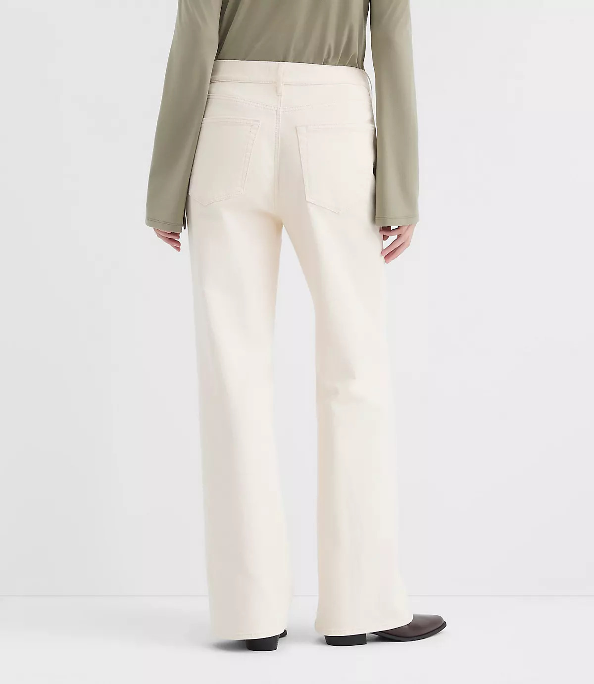 Rivete Curvy High Rise Wide Leg Jeans in Ivory | LOFT