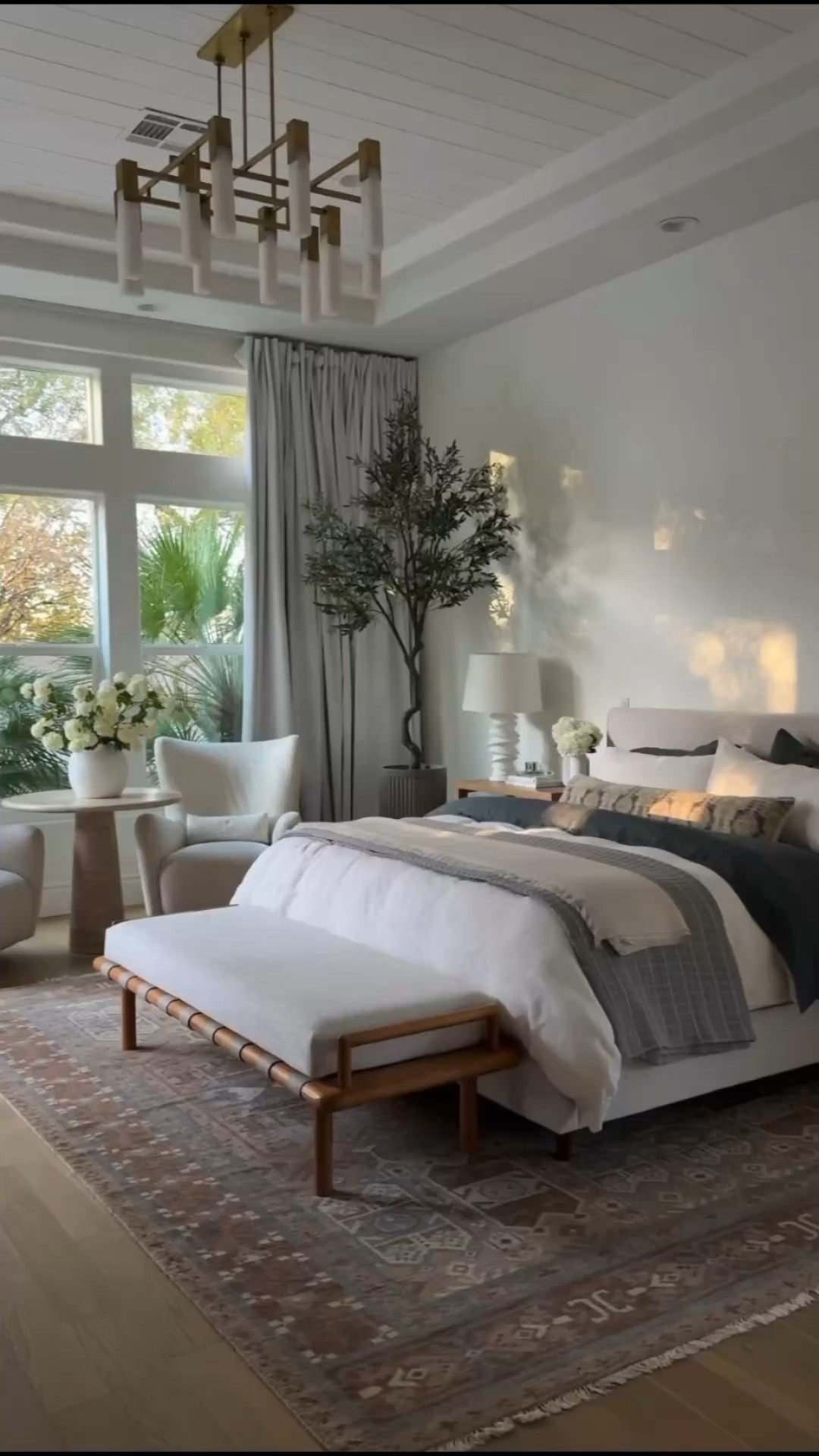 Dark sheets 

#LTKdayinmylife #LTKmomlife #LTKHome